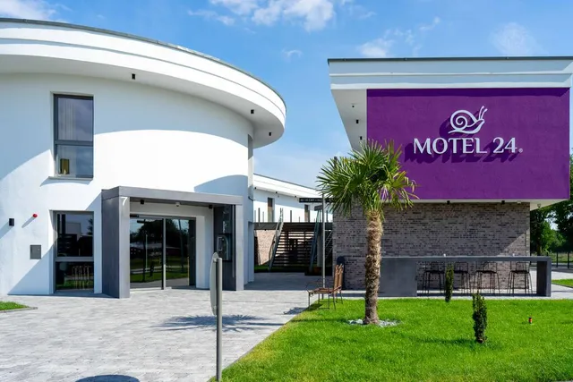 Motel24