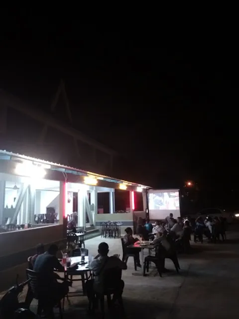 Wak Lan Corner Kg Limau Manis / DPP