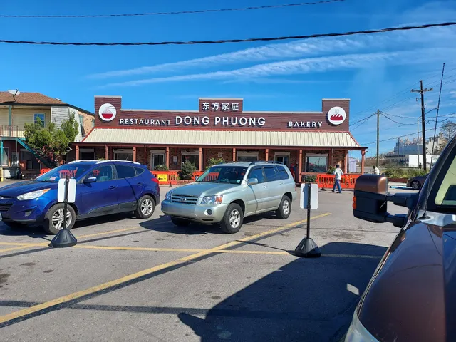 Dong Phuong Bakery