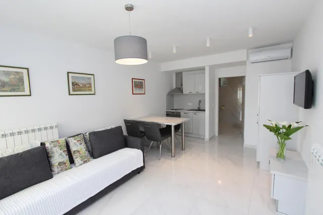 Apartments Bella Vista