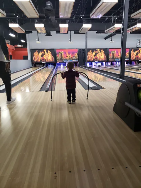 Fun Lanes Bowling Center