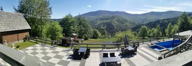 Wynajem pokoi Romanka / Noclegi z wyżywieniem