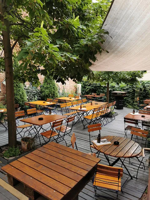 Sörpatika Pub és Pizzéria