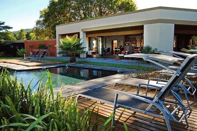 Lily Pond Country Lodge