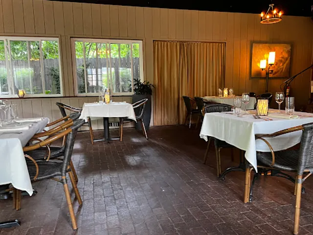 The Ivy Inn Restaurant