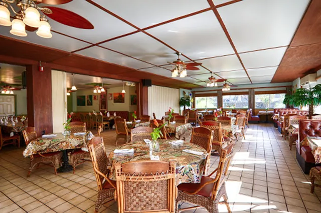 Tante's Island Cuisine