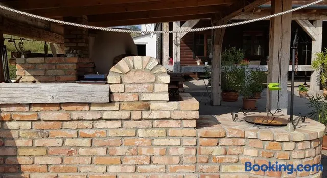 Bársonyberek Vendégház Bakony