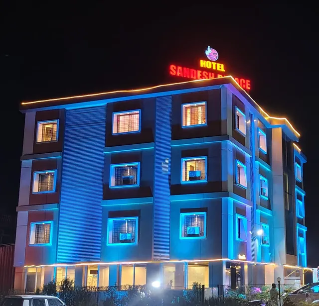 Hotel Sandesh Palace