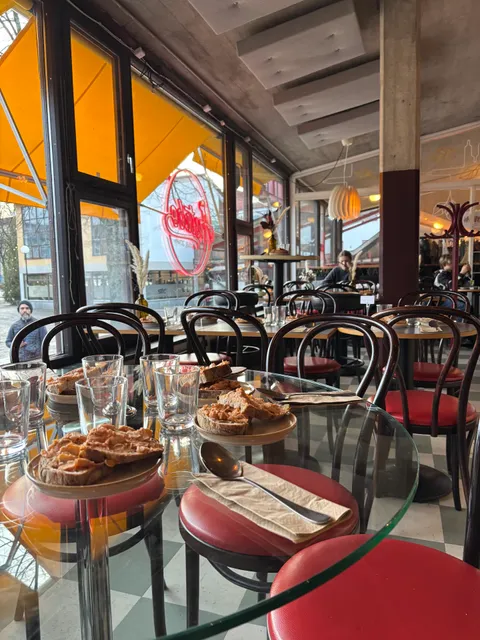 Årstabo - Vinbar/Restaurang Årsta