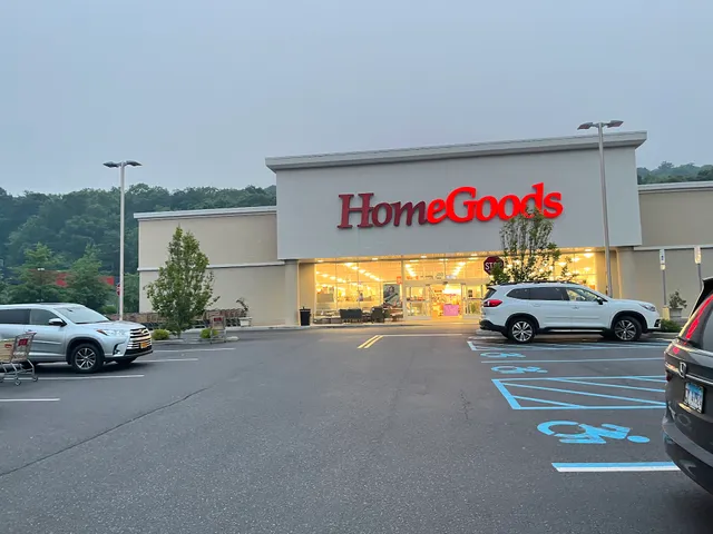 HomeGoods