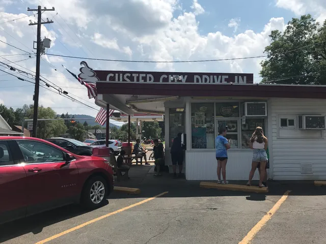 Custer City Drive-in Ice Cream