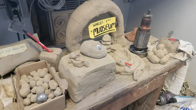 Seven Valleys Mud Museum