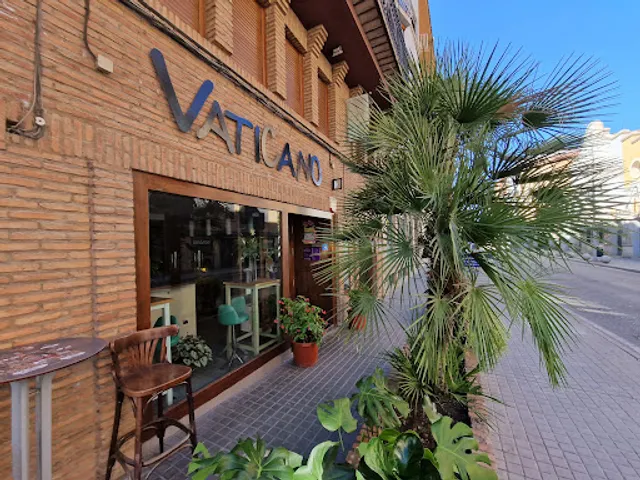 El Vaticano Pizzería Music Bar