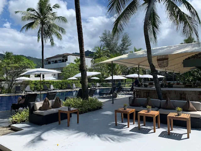 Restaurant by the sea