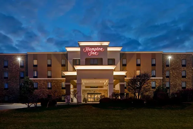 Hampton Inn - DeKalb (Near the University)
