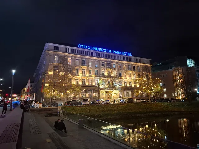 VIVA RIVERSIDE Altstadt