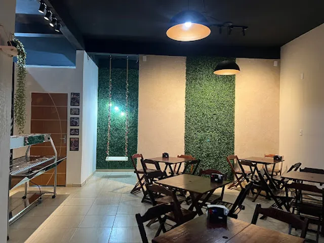 KM RESTAURANTE DE COMIDA CASEIRA E DELIVERY EM CONSELHEIRO LAFAEITE MINAS GERAIS