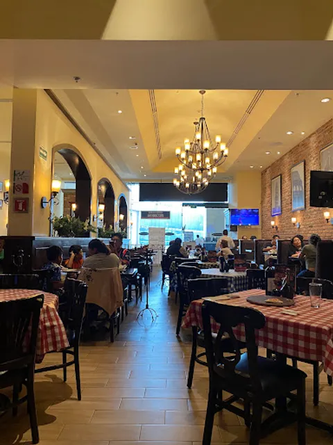 Italianni's Portal San Ángel