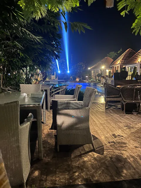 V Max Resorts & Multiplex