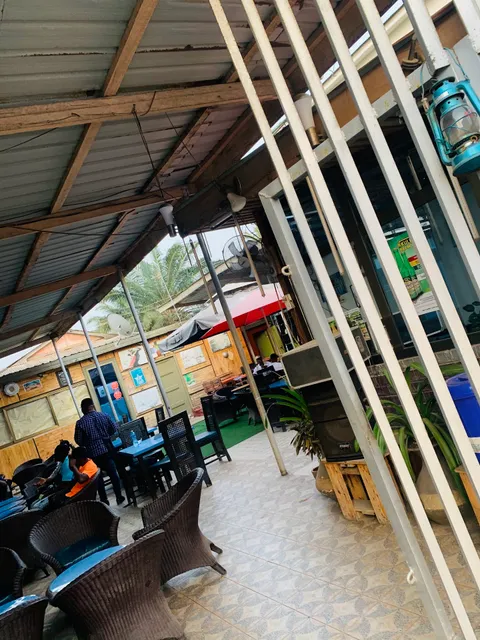 18th Lane Restaurant & Bar