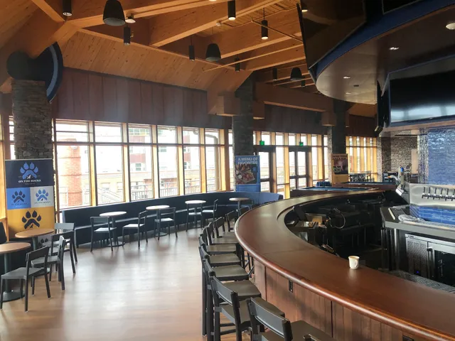 On The Rocks Pub & Grill