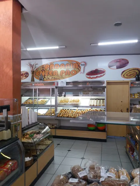 Lanchonete e Confeitaria Center Pão