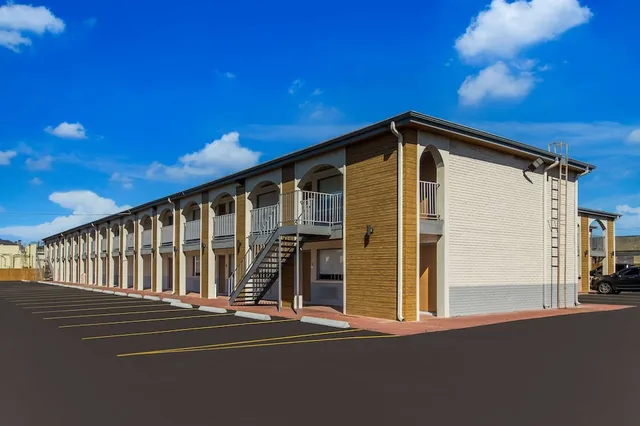 OYO Hotel Houston Galleria West