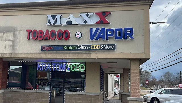 MAXX TOBACCO AND VAPOR