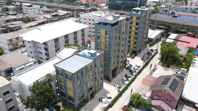 The Riski Hotel @ Bangphlat Station SHA