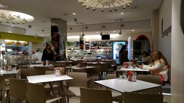 Pastelaria Montalegrense I