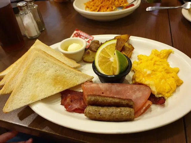 LAZY BIRD雷利彼德美式餐廳