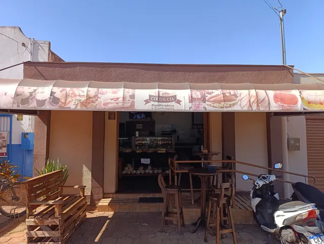 Panificadora e Confeitaria Coco & Cia