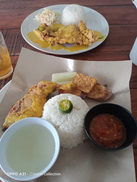 Happy Sandwich House