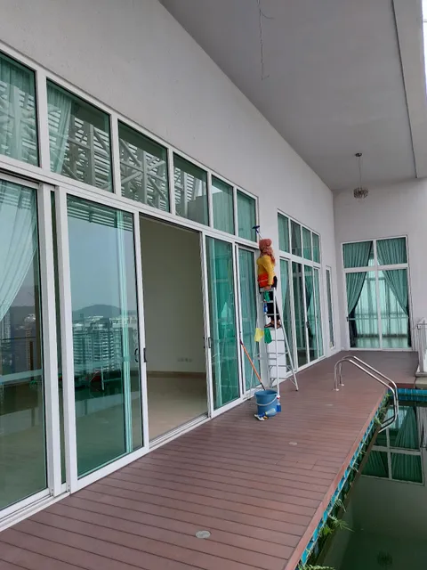 ALICE BRIGHT & SHINE CLEANING SERVICES