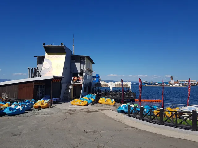 Capsule hotel Zodiak