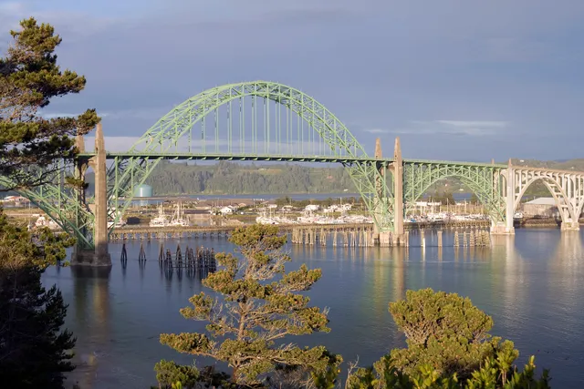 Yaquina Bay North Viewpoint