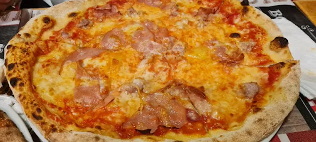 Pizzeria Mo Mò