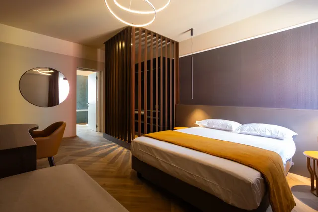 Arianna Suites Longevity