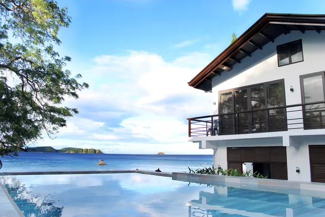Altamare Dive & Leisure Resort Anilao