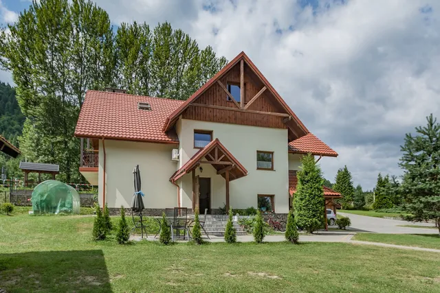 Pokoje Gościnne Pod Cuproną