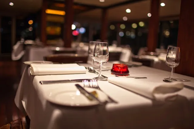 Spirit Of Melbourne Cruising Restaurant