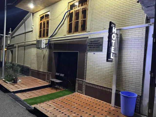 Barno Guesthouse Hostel