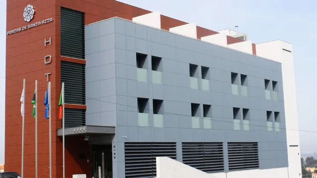 Hotel Portas De Santa Rita