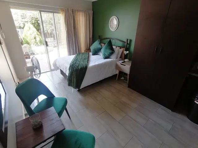 Finch & fern guesthouse