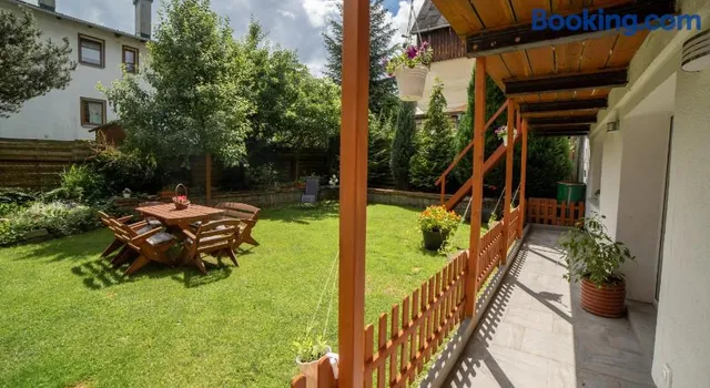 Boryna. Guest rooms. Gałat J.