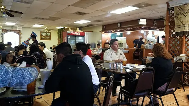 Los Compadres Mexican