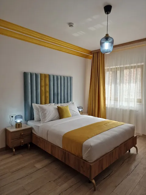 COLT DE RAI DELUXE & SPA