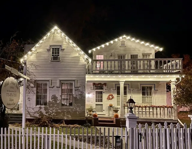 White House Inn Genoa