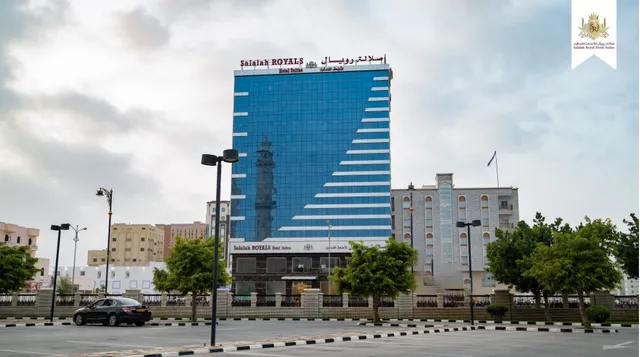 Salalah royals hotel suites صلاله رويال للأجنحه الفندقيه