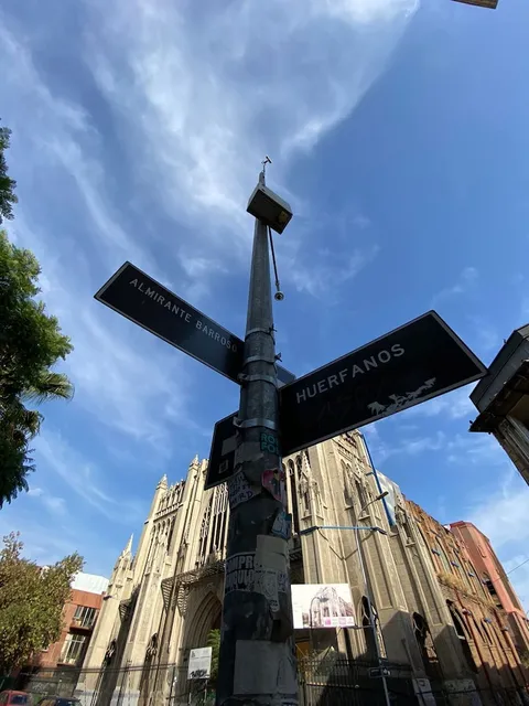 Casa Marina Huérfanos